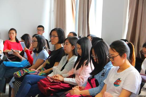 说明: C:\Users\Administrator\Desktop\两学一做\IMG_5958.JPG